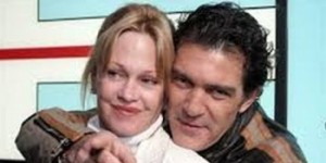 Antonio Banderas and Melanie Griffith are rumored to pull the plug of their 17-year-marriage (Credit: b1.ro) 